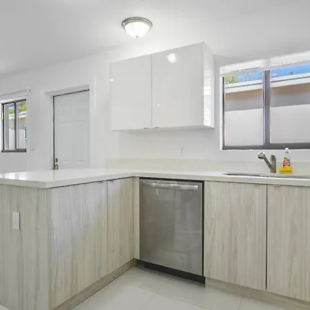 Stunning 3-Bedroom Duplex With Free Parking Miami Exterior foto